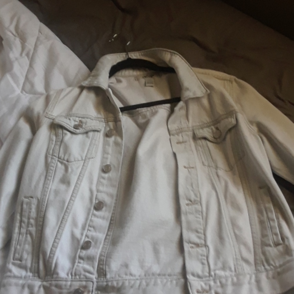 Light washed denim/jean jacket